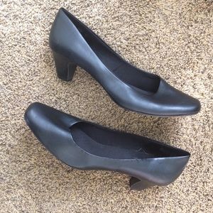 Predictions Comfort Plus Heels